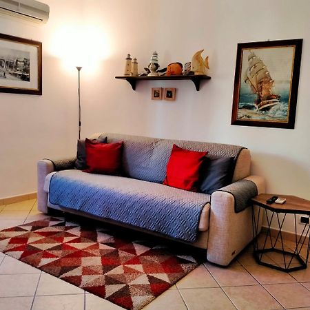 Pm 12 Via Achille Grandi Guest House Alghero Eksteriør billede