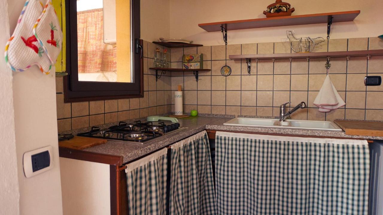 Pm 12 Via Achille Grandi Guest House Alghero Eksteriør billede