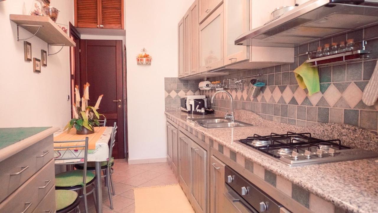 Pm 12 Via Achille Grandi Guest House Alghero Eksteriør billede
