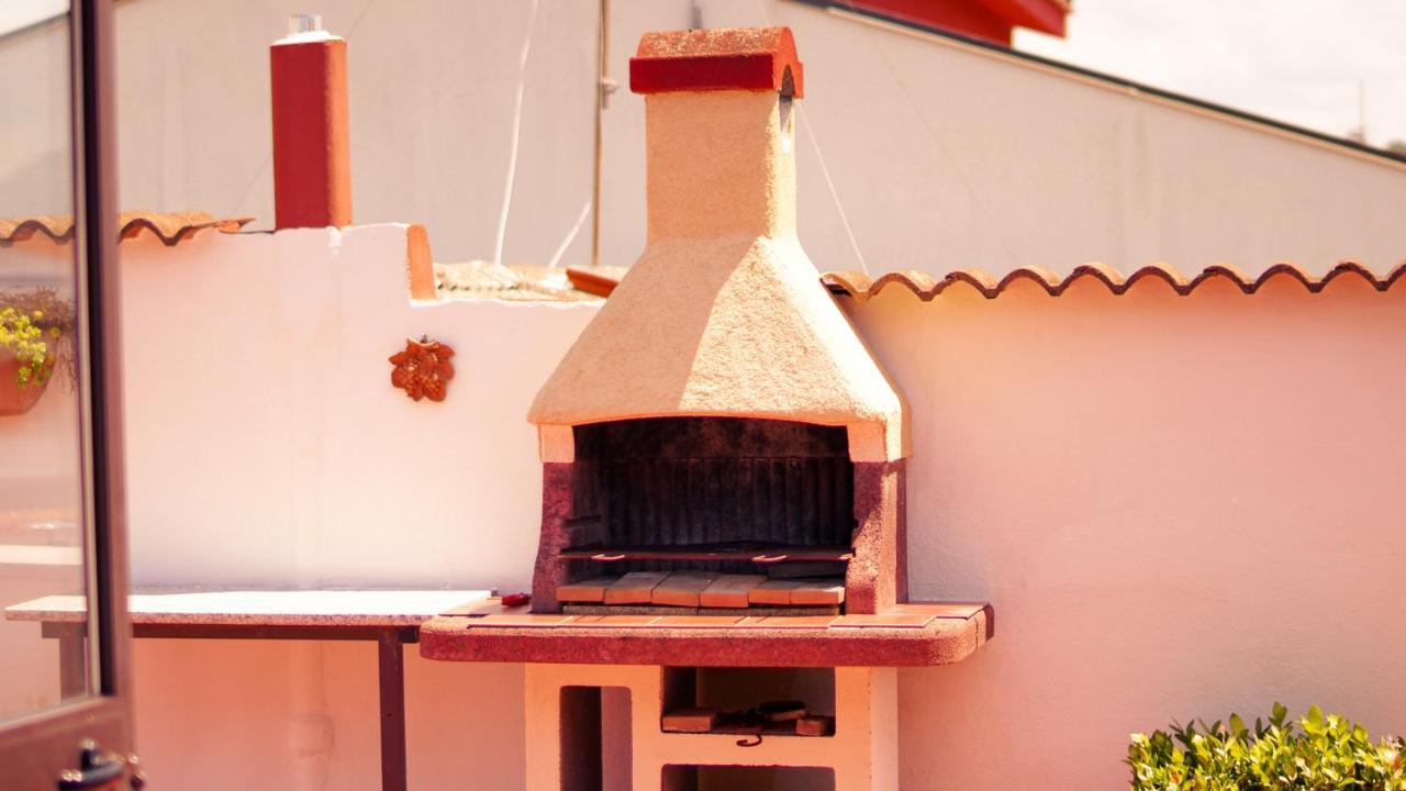 Pm 12 Via Achille Grandi Guest House Alghero Eksteriør billede