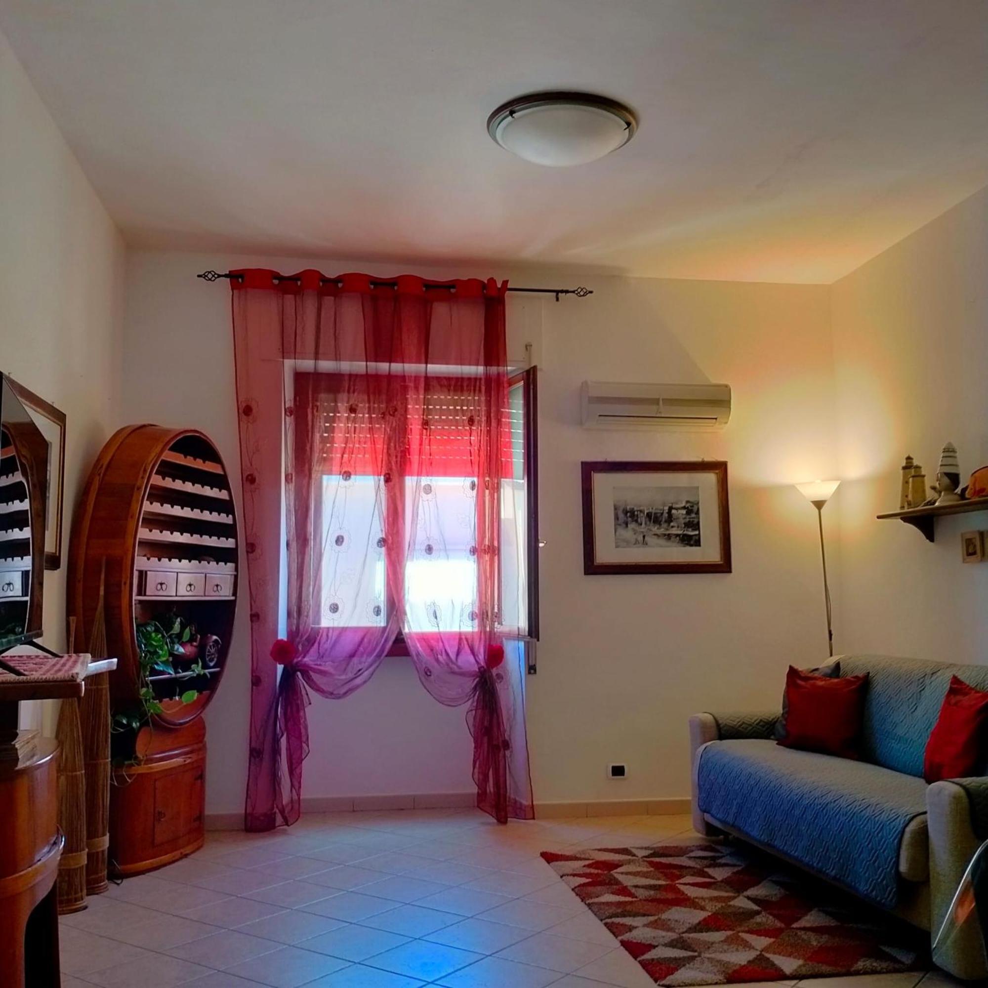 Pm 12 Via Achille Grandi Guest House Alghero Eksteriør billede